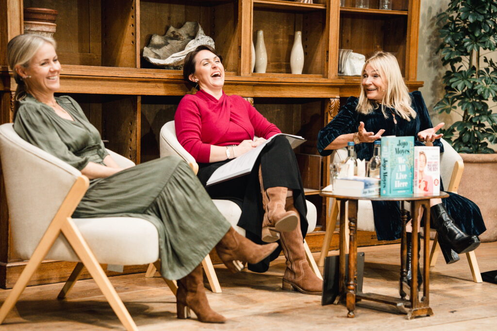 Queen's Reading Room - Chatsworth